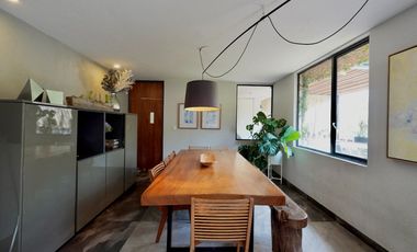 Casa en Venta, Col. Lomas de Tecamachalco. Naucalpan, Estado de México