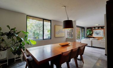 Casa en Venta, Col. Lomas de Tecamachalco. Naucalpan, Estado de México