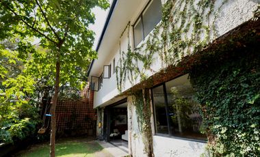 Casa en Venta, Col. Lomas de Tecamachalco. Naucalpan, Estado de México