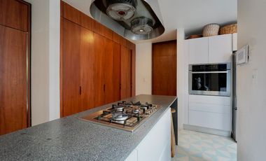 Casa en Venta, Col. Lomas de Tecamachalco. Naucalpan, Estado de México