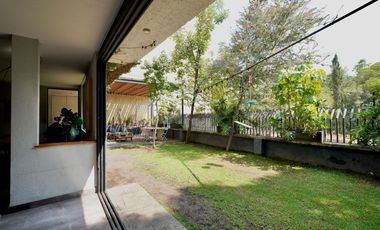 Casa en Venta, Col. Lomas de Tecamachalco. Naucalpan, Estado de México