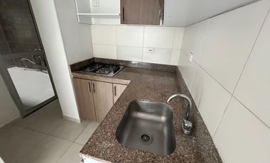 Apartamento en arriendo de 2 alcobas para estrenar en Lago Alto