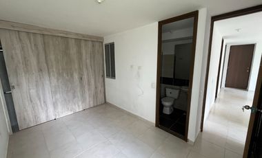 Apartamento en arriendo de 2 alcobas para estrenar en Lago Alto