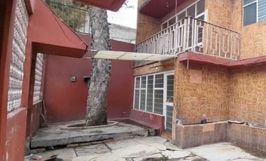 SE VENDE CASA EN LA COL. SAN LORENZO XICOTENCATL