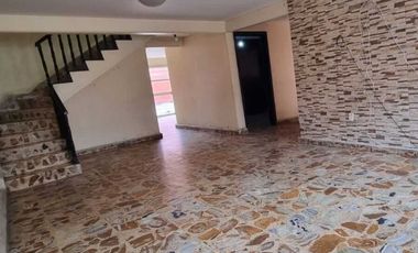SE VENDE CASA EN LA COL. SAN LORENZO XICOTENCATL