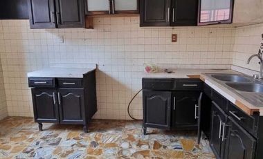 SE VENDE CASA EN LA COL. SAN LORENZO XICOTENCATL