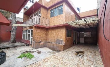 SE VENDE CASA EN LA COL. SAN LORENZO XICOTENCATL