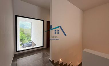 Casa en Venta en Amorada Residencial en Carretera Nacional