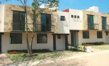 Venta de Casa de Oportunidad en Granjas Lomas de Guadalupe, Cuautitlán Izcalli, Edo de México. MKC
