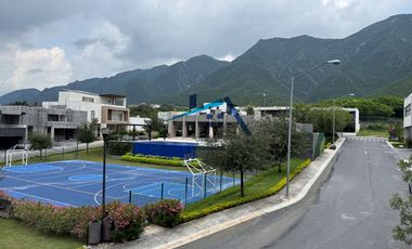 Casa en Venta en Bosques de las Misiones, en Carretera Nacional