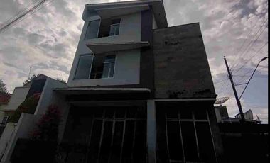 Rumah mewah 3 lantai pusat kota Purwokerto dekat alun alun, pasar Manis