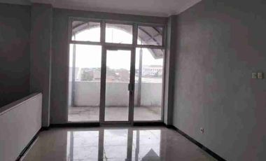 Rumah mewah 3 lantai pusat kota Purwokerto dekat alun alun, pasar Manis