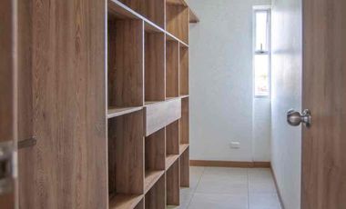 Vendo Apartamento muy amplio en pereira