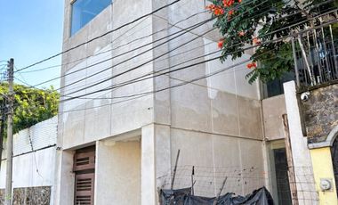 EDIFICIO EN VENTA EN LOMAS DE LA SELVA CUERNAVACA