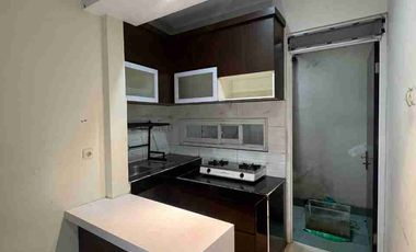 Rumah Di Kontrakan 2 Lantai di Tanah baru beji depok