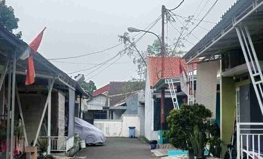 Rumah Di Kontrakan 2 Lantai di Tanah baru beji depok