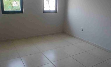 Hermosa casa en planta alta en renta (no duplex) ideal para oficinas