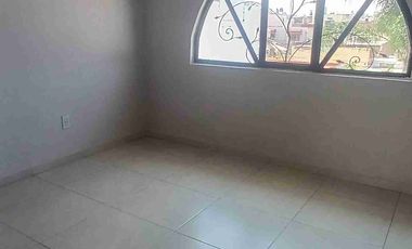 Hermosa casa en planta alta en renta (no duplex) ideal para oficinas