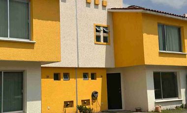 EN FRACCIONAMIENTO CON AMENIDADES, SALIDA RAPIDO A CDMX