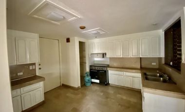 TWIN TOWERS CONDOMINIUM 3 BEDROOM CONDO FOR RENT