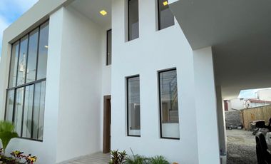 Casa por Estrenar en Salinas – Sector La Milina