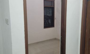 DISEWAKAN RUMAH DI GRIYA LOKA BSD