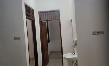 DISEWAKAN RUMAH DI GRIYA LOKA BSD