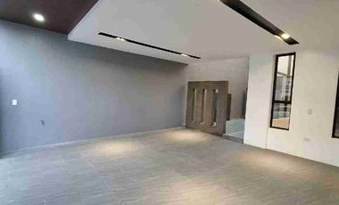 Brand New Elegant House with Dip Pool For Sale in Greenwoods Pasig-Cainta Village