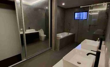 Brand New Elegant House with Dip Pool For Sale in Greenwoods Pasig-Cainta Village