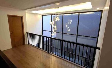 Brand New Elegant House with Dip Pool For Sale in Greenwoods Pasig-Cainta Village