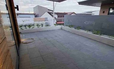Brand New Elegant House with Dip Pool For Sale in Greenwoods Pasig-Cainta Village