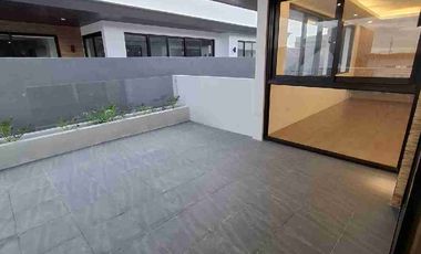 Brand New Elegant House with Dip Pool For Sale in Greenwoods Pasig-Cainta Village