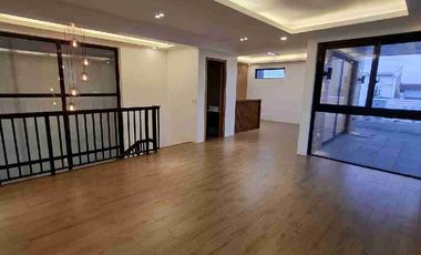 Brand New Elegant House with Dip Pool For Sale in Greenwoods Pasig-Cainta Village