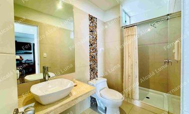 VENDO - duplex Miraflores ,183 m2  ,02 Dormitorios,02 cocheras y 01 Depósito,Terraza ,Jacuzzi