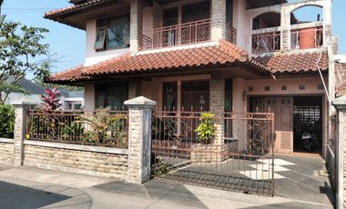 Rumah Rendeng 2 Unit Lembursitu Salakaso Sukabumi