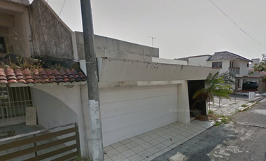 VENTA DE CASA EN VERACRUZ  EN COL FLORES DEL VALLE VERACRUZ