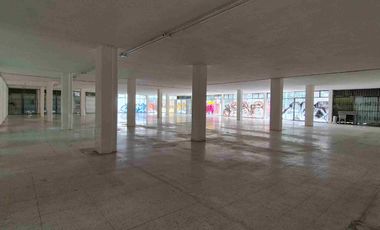 LOCAL EN RENTA TOLUCA CON DOBLE FRENTE