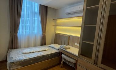 Sewa Apartemen Roseville Soho & Suite BSD – 2 BR Eksklusif Baru Murah Fully Furnished Electronic