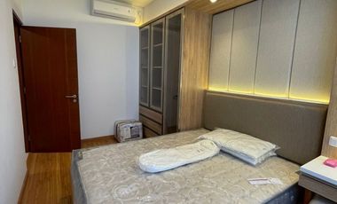 Sewa Apartemen Roseville Soho & Suite BSD – 2 BR Eksklusif Baru Murah Fully Furnished Electronic