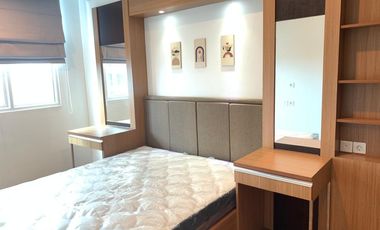 Sewa Apartemen Roseville Soho & Suite BSD – 2 BR Eksklusif Baru Murah Fully Furnished Electronic