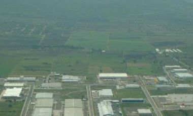 VENTA TERRENO INDUSTRIAL C/ ESPUELA DE FERROCARRIL. HASTA 32 HECTAREAS. QUERETARO, ZONA INDUSTRIAL