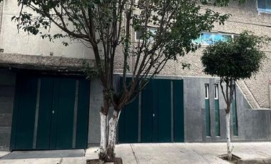 EDIFICIO VENTA DE EDIFICIO, CON 5 DEPARTAMENTOS, UBICADO EN IZTACALCO