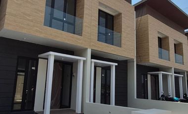 Rumah murah dekat merr surabaya timur