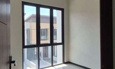 Rumah murah dekat merr surabaya timur