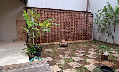 TURUN HARGA DIJUAL RUMAH SIAP HUNI BERLOKASI DI GRIYA LOKA BSD