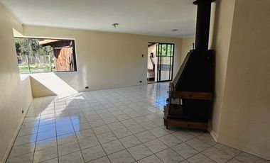 Las Gaviotas, a 7 Km Concón, 3 dormitorios, quincho, 1415 M2