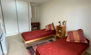 VENDO CASA CON VISTA AL MAR + PILETA. LAS GRUTAS. PLAYA SERENA.