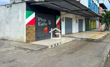 Casa con departamentos y locales Comerciales en Venta, Machala
