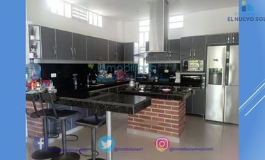 ¡¡HERMOSA CASA CAMPESTRE EN VENTA CON ACABADOS DE LUJO Y MUY CERCA AL PUEBLO DE RESTREPO!!META