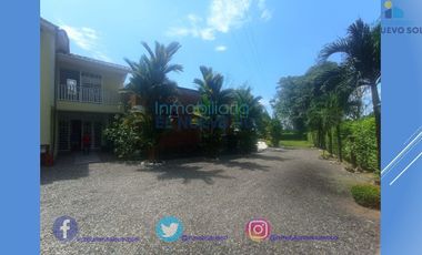 ¡¡HERMOSA CASA CAMPESTRE EN VENTA CON ACABADOS DE LUJO Y MUY CERCA AL PUEBLO DE RESTREPO!!META